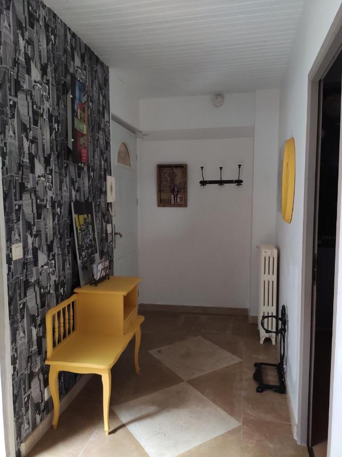 Ferienwohnung Locn'Roll Semur-en-Auxois Exterior foto