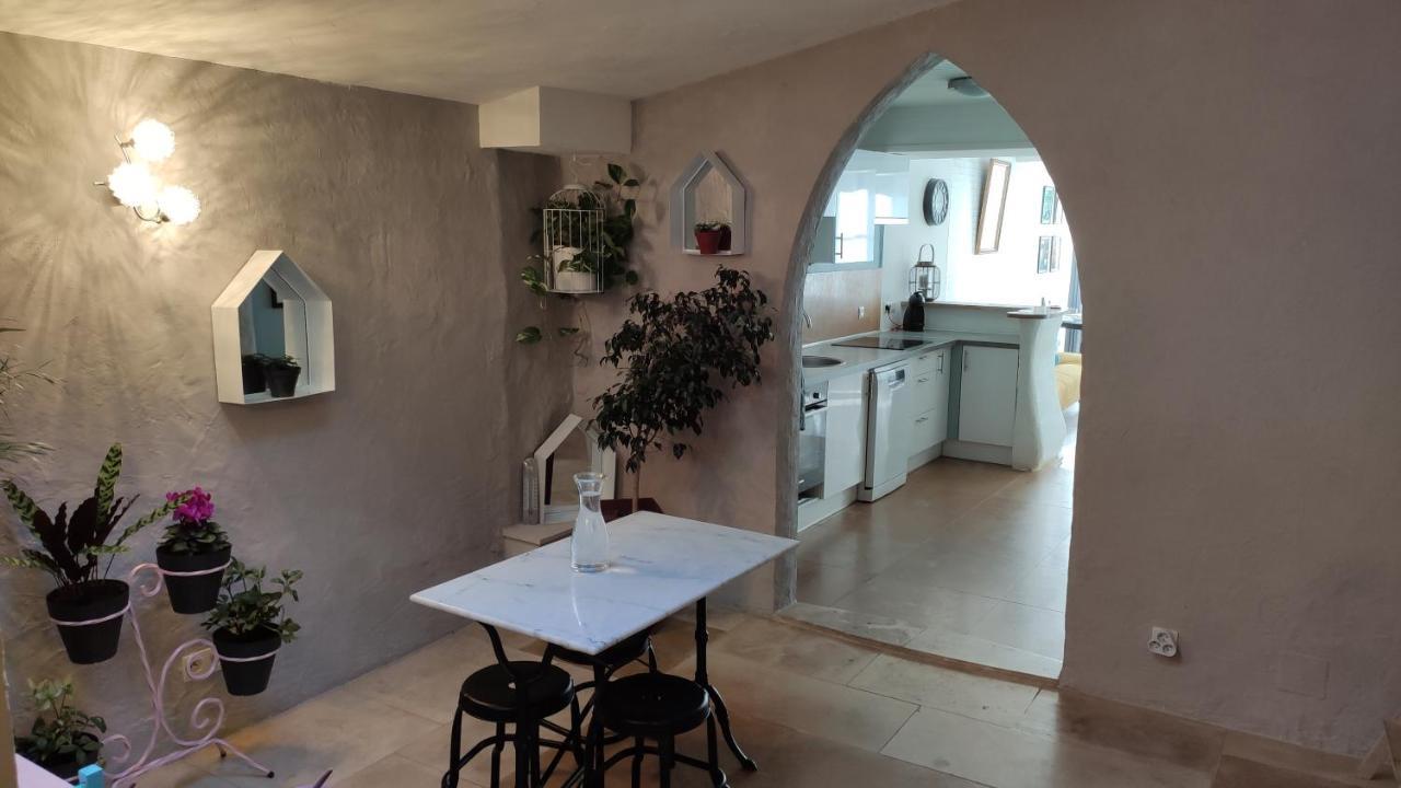 Ferienwohnung Locn'Roll Semur-en-Auxois Exterior foto