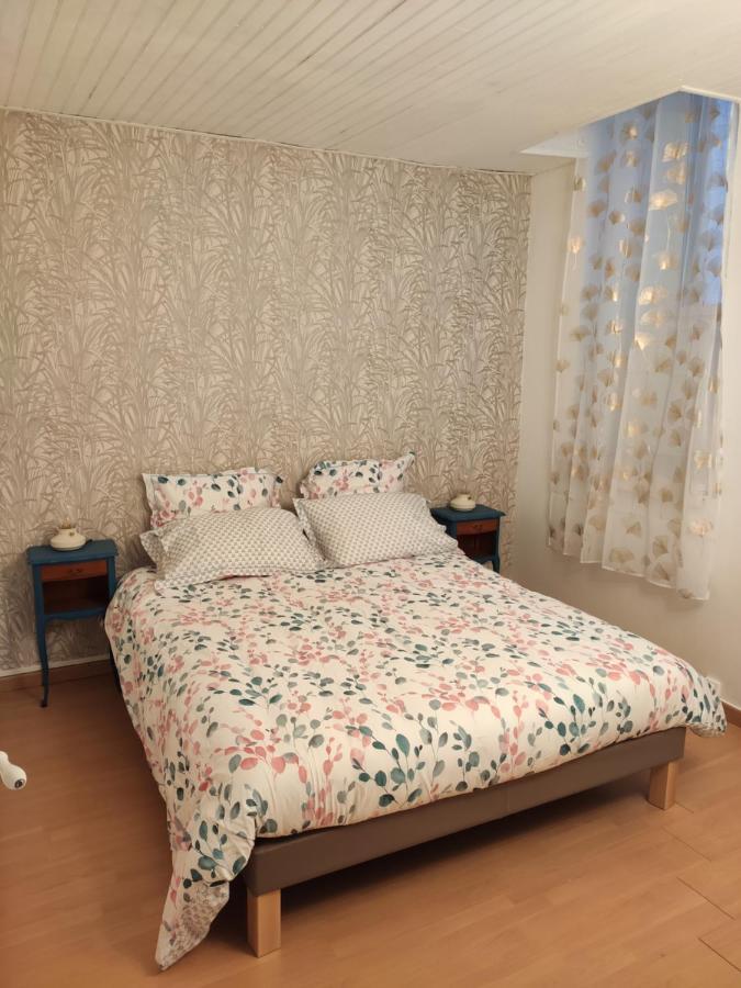 Ferienwohnung Locn'Roll Semur-en-Auxois Exterior foto
