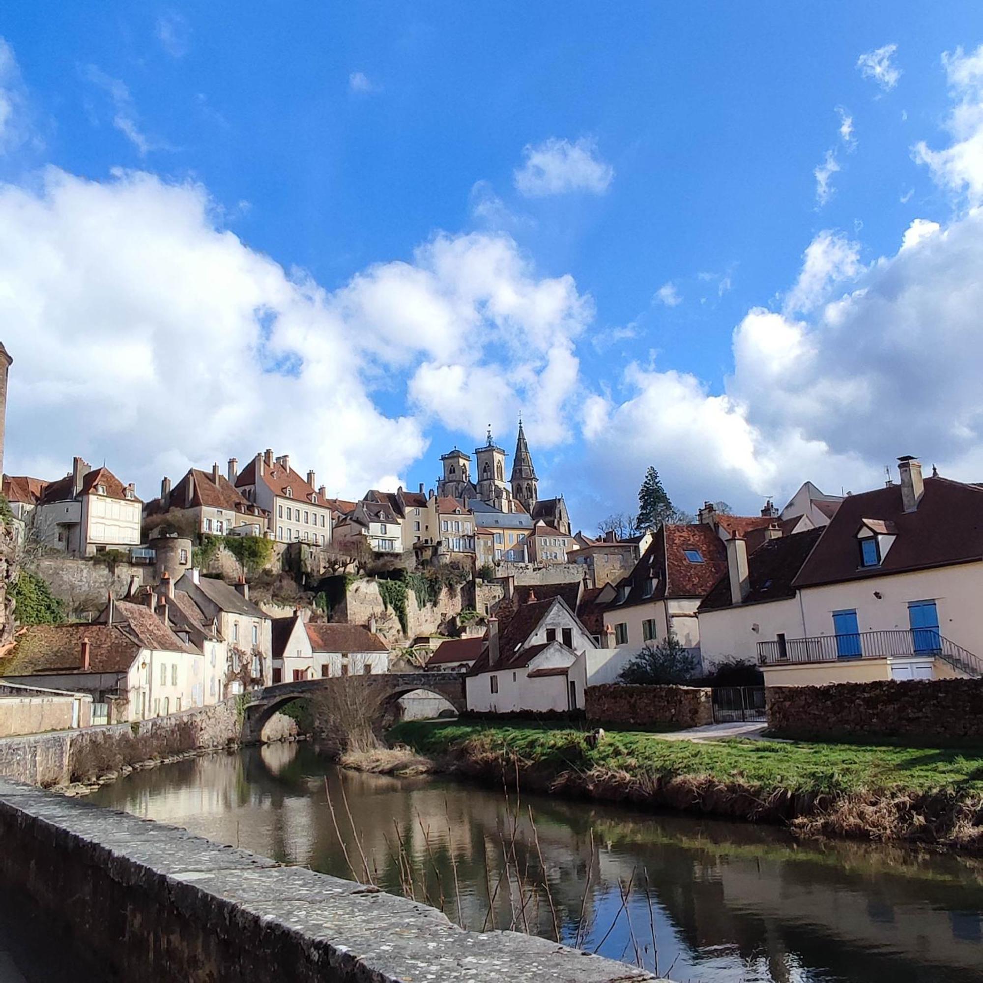 Ferienwohnung Locn'Roll Semur-en-Auxois Exterior foto